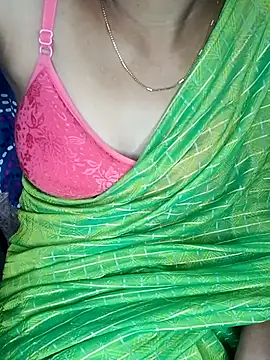 Snapshot of Nidhi_lovely chatting on February 2, 2026, 5:12 pm Nidhi lovely online show from February 2, 2026, 5:12 pm