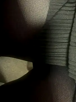 HiddenHoneyLDN online show from November 7, 2025, 11:26 am