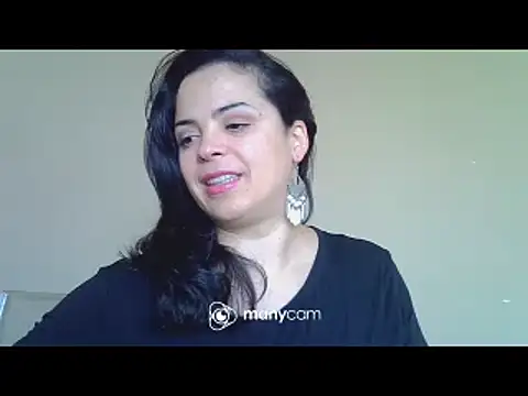 ITALIANASISIXX online show from February 20, 2025, 11:42 am