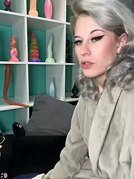 TheRealJessyLey online show from February 10, 2026, 7:40 am