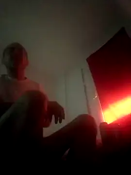 pakillobcn online show from October 28, 2025, 10:14 am