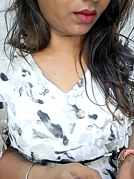 Marathi jiya1 online show from April 3, 2026, 5:03 am