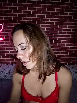 HotGinger66 online show from November 4, 2025, 9:24 am