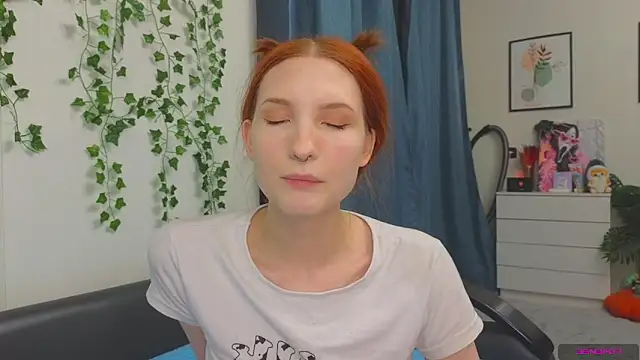 Olivia Rid  online show from November 19, 2025, 8:31 pm