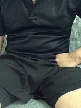 Snapshot of ednguyen chatting on February 10, 2026, 5:39 am ednguyen online show from February 10, 2026, 5:39 am