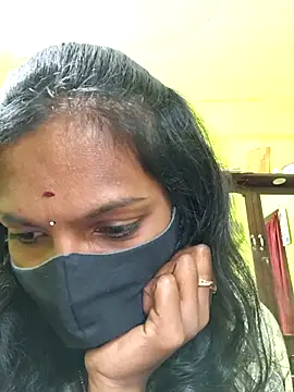 Snapshot of Honey_rosetamil chatting on November 12, 2025, 9:02 am Honey rosetamil online show from November 12, 2025, 9:02 am