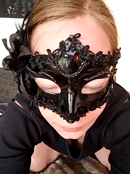 Squirtingcouple9094 online show from September 22, 2025, 7:47 am