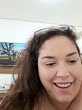 valkiriabbw online show from November 18, 2025, 1:03 pm