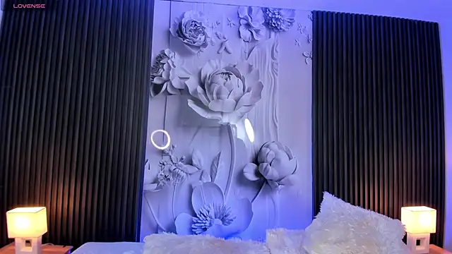 Snapshot of ShaniaDaniels chatting on January 10, 2026, 9:32 pm ShaniaDaniels online show from January 10, 2026, 9:32 pm