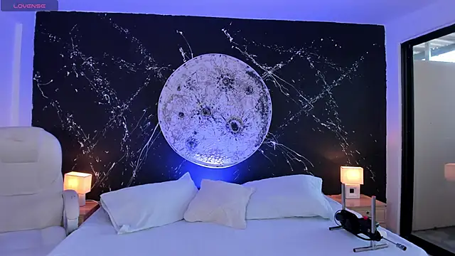 ShaniaDaniels online show from November 4, 2025, 10:13 pm