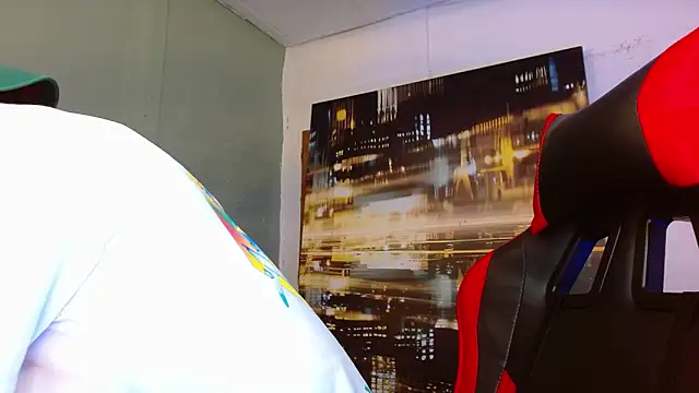 alexgiraldo   online show from June 4, 2026, 2:38 am