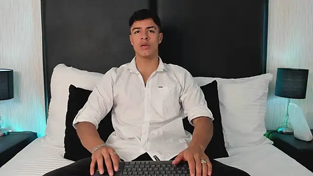 Snapshot of JacobBikerr chatting on September 26, 2025, 12:12 pm JacobBikerr online show from September 26, 2025, 12:12 pm