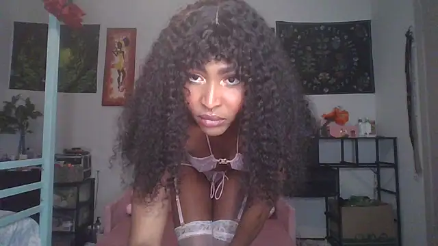 ziafoxy online show from September 30, 2025, 5:19 pm