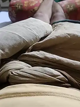 zayaan0 online show from October 11, 2025, 10:49 am