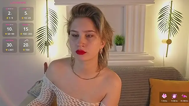 Snapshot of odelynbrower chatting on January 14, 2026, 12:47 am odelynbrower online show from January 14, 2026, 12:47 am