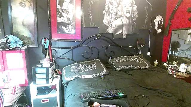 Splash Queen420 online show from December 14, 2025, 6:19 am