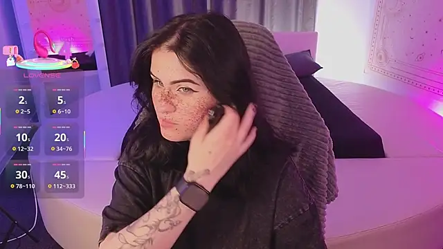 Dark Shine online show from November 13, 2025, 5:55 am