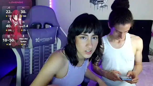 Snapshot of AvlieQueen chatting on February 10, 2026, 4:22 am AvlieQueen online show from February 10, 2026, 4:22 am