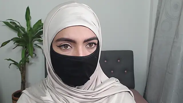 jade nassar online show from October 25, 2025, 3:38 am