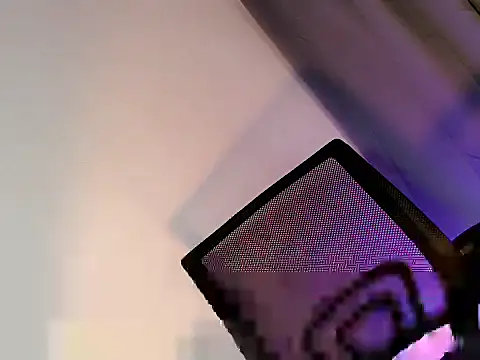 your hottest kim online show from February 11, 2026, 1:38 am