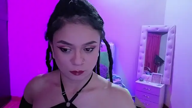 elapetitie online show from January 10, 2026, 7:04 am