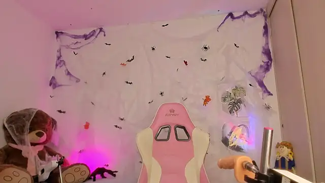 Nataly evans18 online show from October 29, 2025, 7:07 am