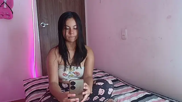 Snapshot of mady_gh chatting on July 2, 2026, 5:24 am mady gh online show from July 2, 2026, 5:24 am