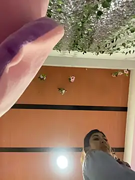 emilysofiia online show from October 31, 2025, 11:11 pm