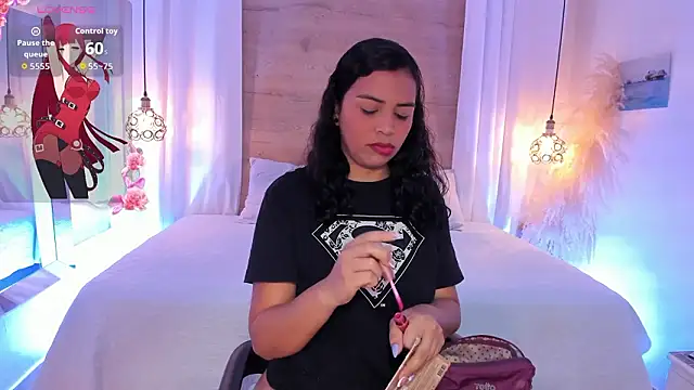 Snapshot of Artemisa08 chatting on February 4, 2026, 2:39 am Artemisa08 online show from February 4, 2026, 2:39 am