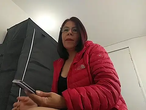 Snapshot of Victoria_Milfsex chatting on September 20, 2025, 12:54 pm Victoria Milfsex online show from September 20, 2025, 12:54 pm
