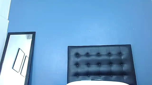 Snapshot of pervert_tiny_girl chatting on October 28, 2025, 8:19 pm pervert tiny girl online show from October 28, 2025, 8:19 pm