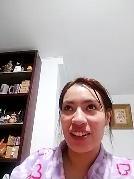 Snapshot of Adarha_Ramirez chatting on November 5, 2025, 10:57 pm Adarha Ramirez online show from November 5, 2025, 10:57 pm