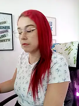 Snapshot of kim7_ chatting on February 3, 2026, 4:34 pm kim7 online show from February 3, 2026, 4:34 pm