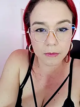 kim7  online show from April 9, 2026, 2:56 pm