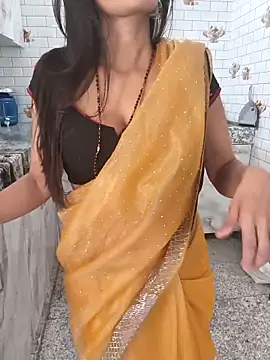 Shalu G online show from October 10, 2025, 5:41 am