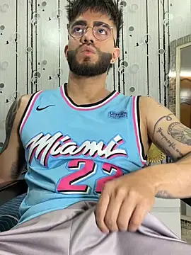 Snapshot of King_Draven3 chatting on February 10, 2026, 7:24 pm King Draven3 online show from February 10, 2026, 7:24 pm