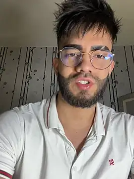 Snapshot of King_Draven3 chatting on February 12, 2026, 7:24 pm King Draven3 online show from February 12, 2026, 7:24 pm