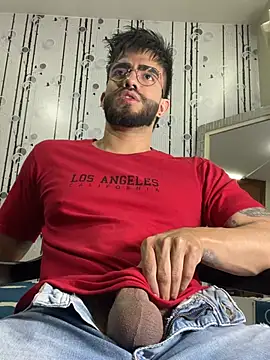 Snapshot of King_Draven3 chatting on February 4, 2026, 7:31 pm King Draven3 online show from February 4, 2026, 7:31 pm