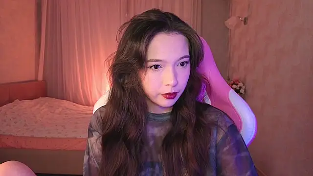 yuna sunshy online show from April 28, 2026, 11:09 pm