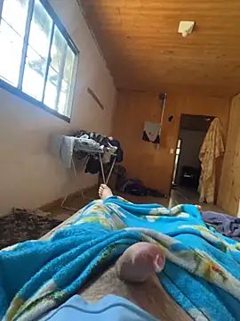 andre1z1nh0 online show from March 1, 2026, 11:43 am