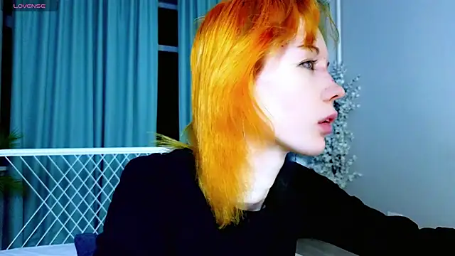 Snapshot of Kiara_Dream chatting on June 26, 2026, 9:42 pm Kiara Dream online show from June 26, 2026, 9:42 pm