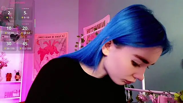 Kiara Dream online show from November 29, 2025, 8:42 pm