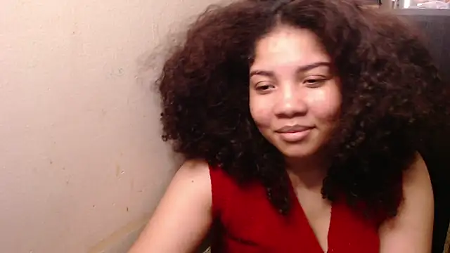 madelene online show from October 20, 2025, 2:24 am