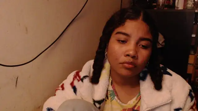 madelene online show from March 22, 2026, 2:15 am