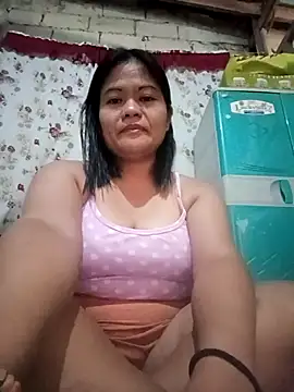 DignaRocero online show from October 31, 2025, 7:49 am