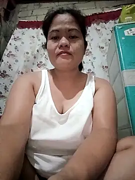 DignaRocero online show from October 20, 2025, 3:01 pm