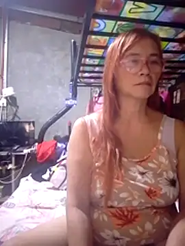 Snapshot of SexyHottMom chatting on February 11, 2026, 1:16 am SexyHottMom online show from February 11, 2026, 1:16 am