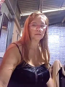 SexyHottMom online show from October 17, 2025, 10:33 pm