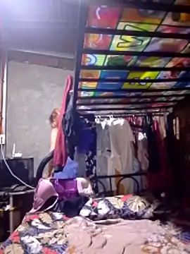 Snapshot of SexyHottMom chatting on February 14, 2026, 12:05 pm SexyHottMom online show from February 14, 2026, 12:05 pm