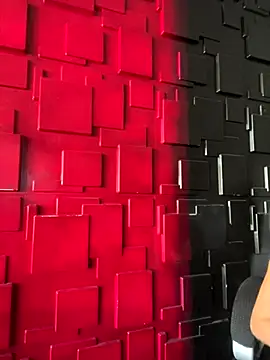 Linda LS online show from September 22, 2025, 1:28 pm